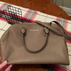 Michael Kors Saffiano Shoulder Bag